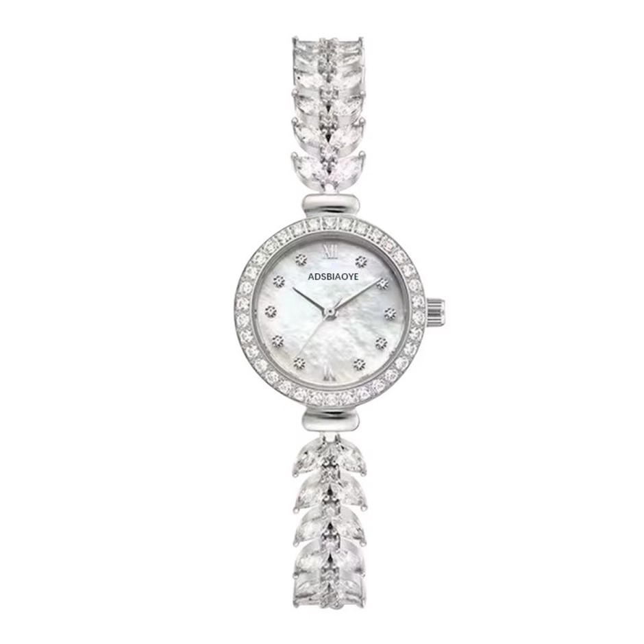 Elegant Waterproof Mermaid Tail Quartz Bracelet Watch