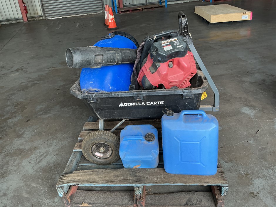 <p>Gorilla Cart, BR9000 Blower, and Storage Containers</p>