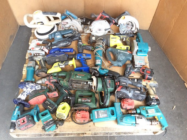 Bosch/Ryobi/Ozit Mixed Brand and Model Electric Drill/Power Tools ...