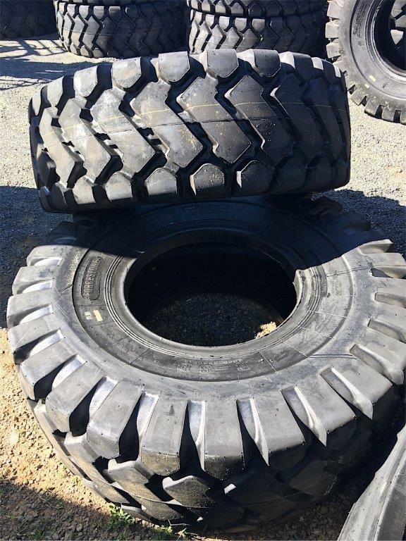 Quantity of 2 20.5-25 Earthmoving Tyres (Unused)