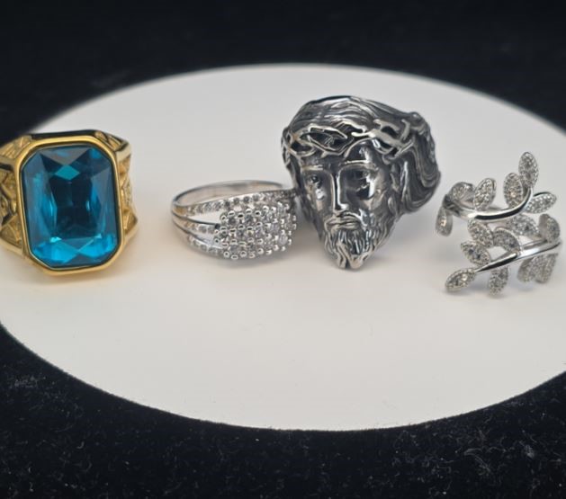 18K Gold-Plated Mixed lot of 4 Items