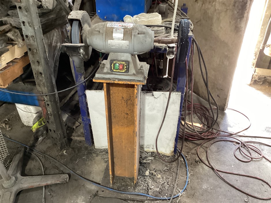 HAFCO BG-8 Bench Grinder on Pedestal