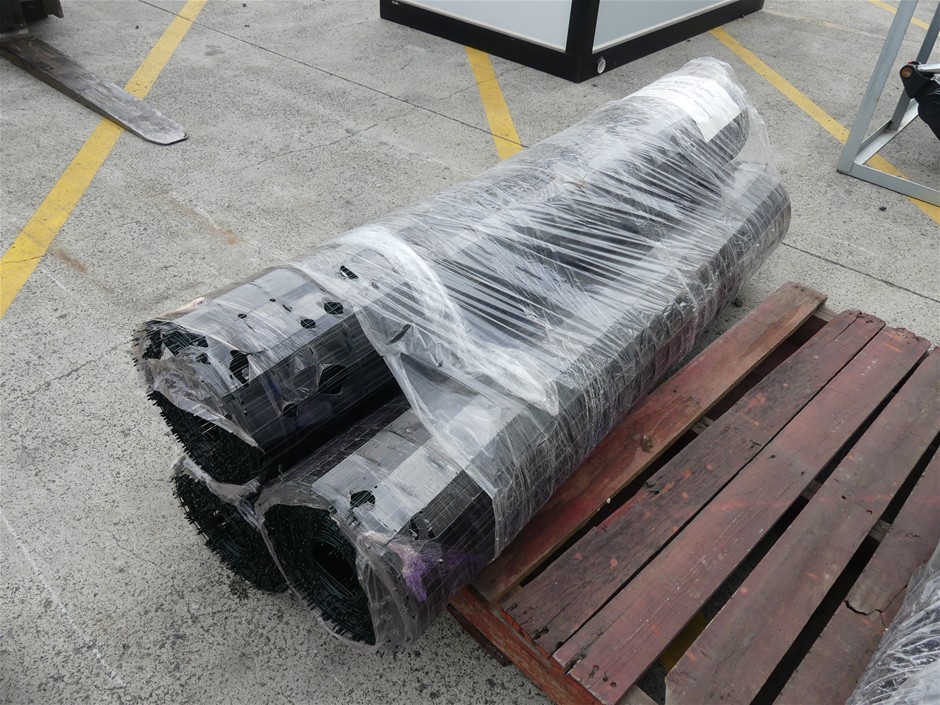 Unused 2025 ABOSS 300ft Wire Mesh Fence