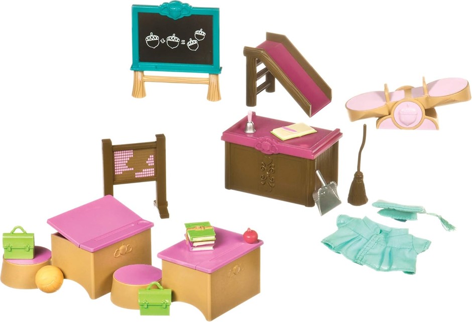 LIL WOODZEEZ Classroom & Playground Set.