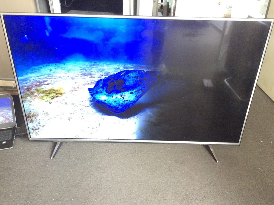 LG 55UH615T 55 inch LCD TV