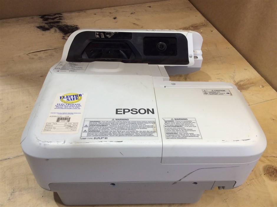 Epson EB-658Wi LCD Projector