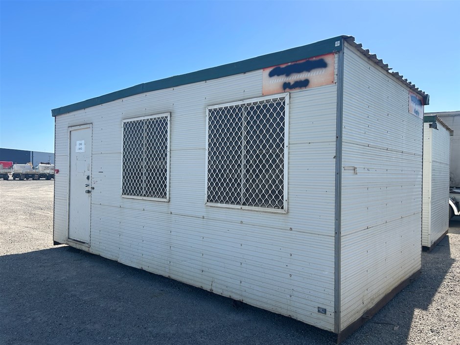 <p>1 x Portable Building</p>