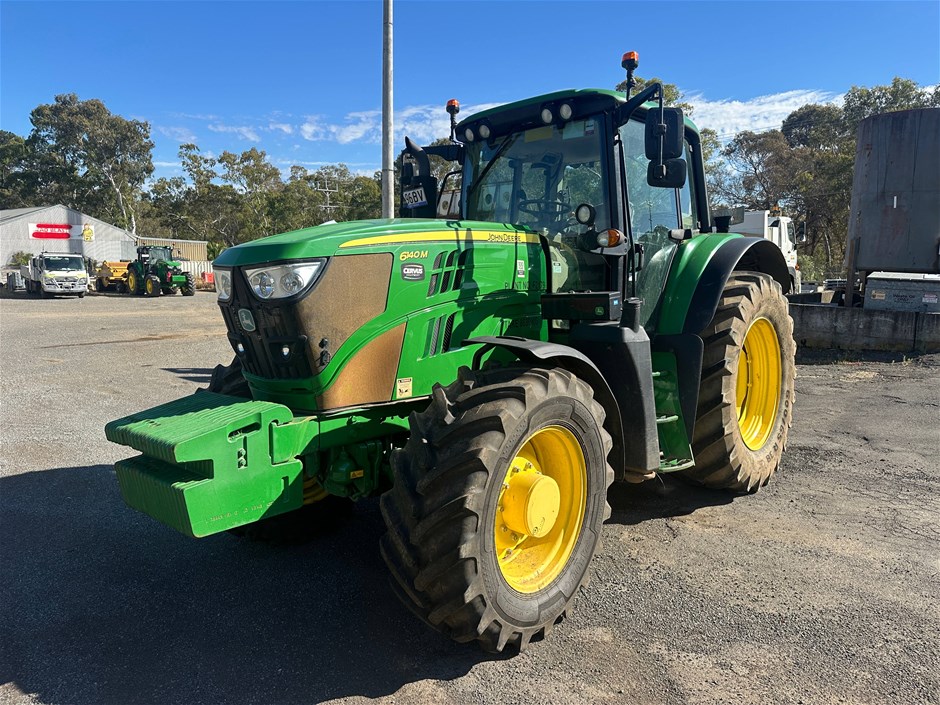 John Deere 6140M Tractor