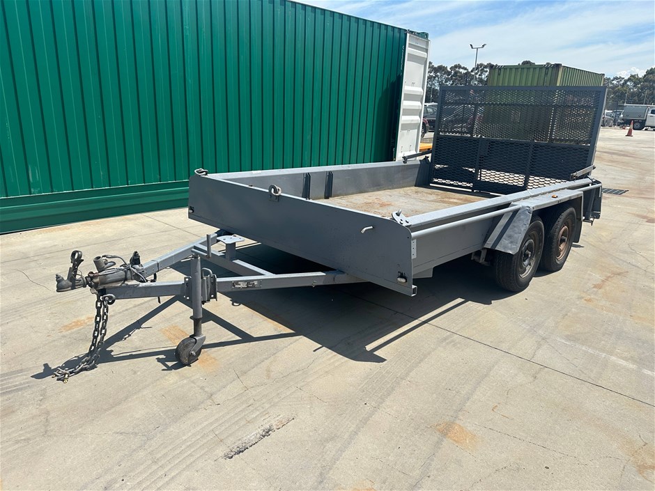 1992 Carmic Trailers X Tandem Plant Trailer