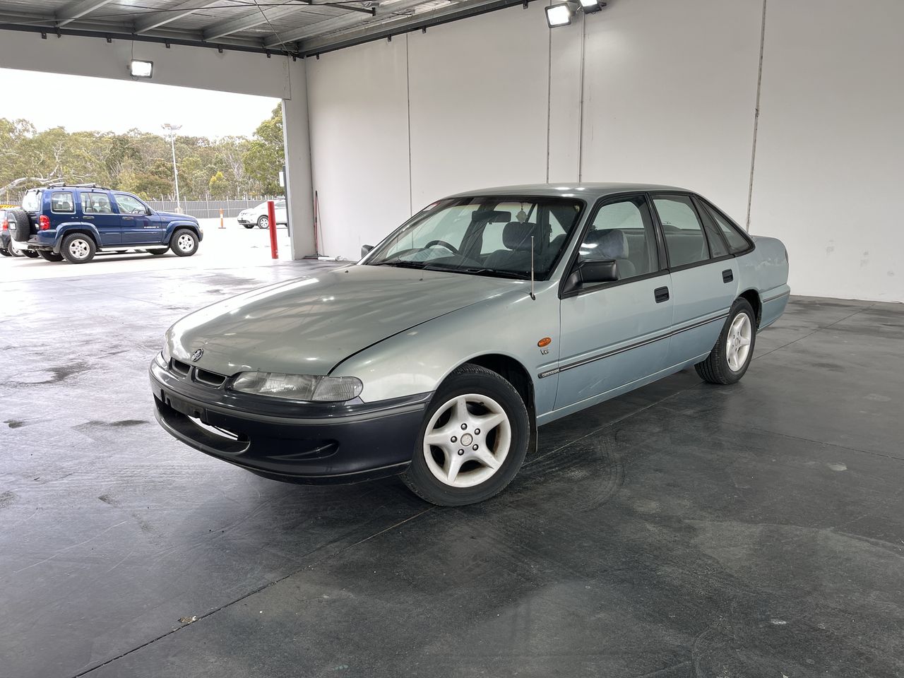 1997 Holden Commodore Executive VS Automatic Sedan