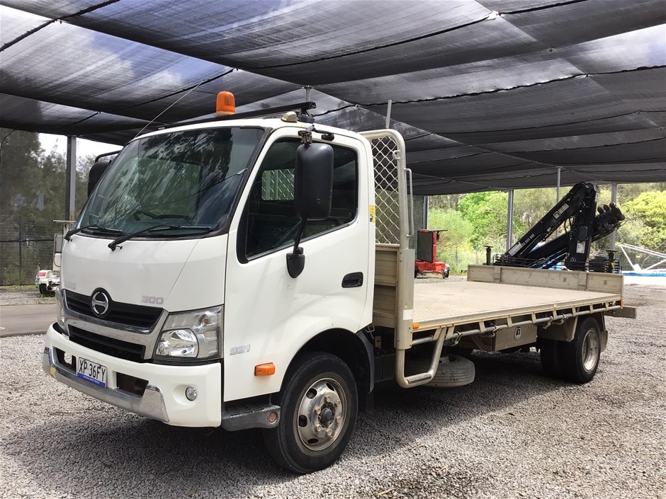 2016 Hino 300 4 x 2 Tray Body Truck