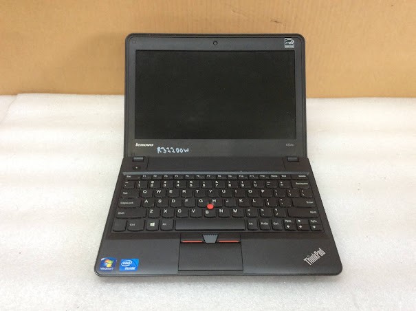 LENOVO X131E Laptop CELERON 887 4GBRAM/500GB Red