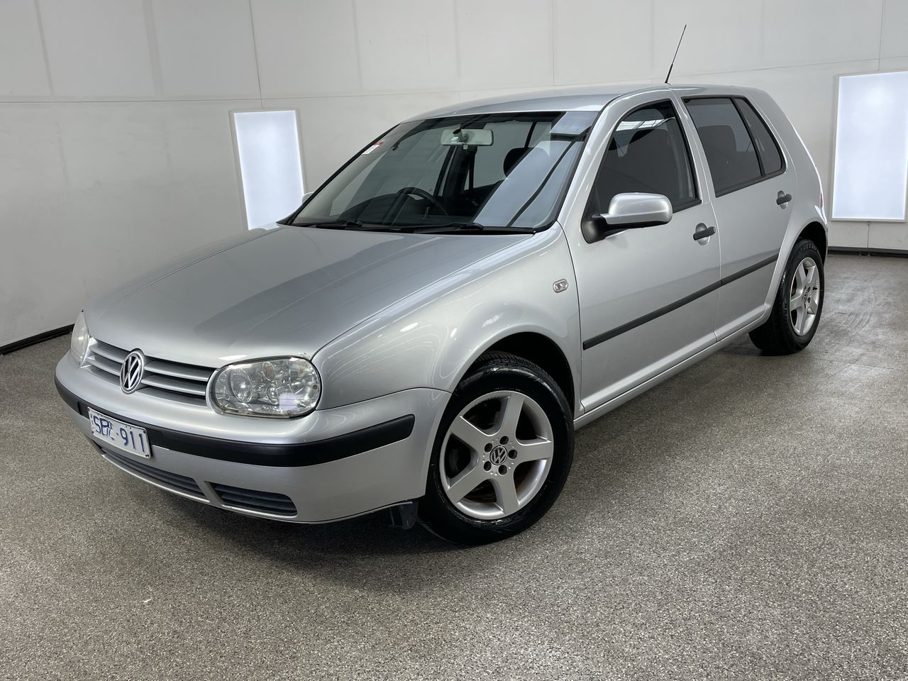 2002 Volkswagen Golf 1.6 Generation A4 Manual Hatchback