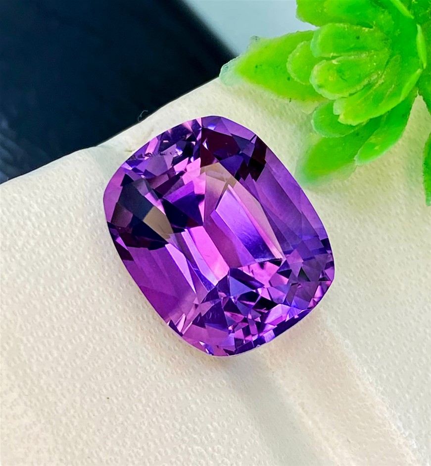 12.00 CT Quality Natural Brazilian Amethyst