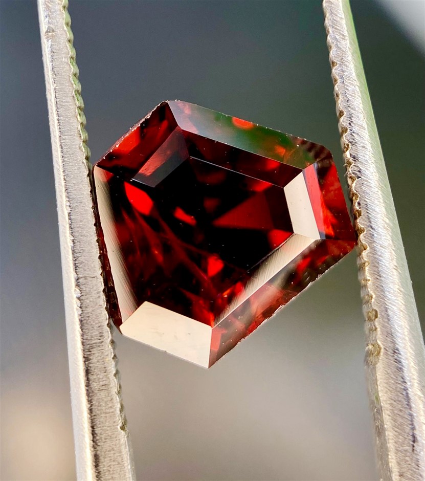 2.42 CT Quality Almandine Garnet