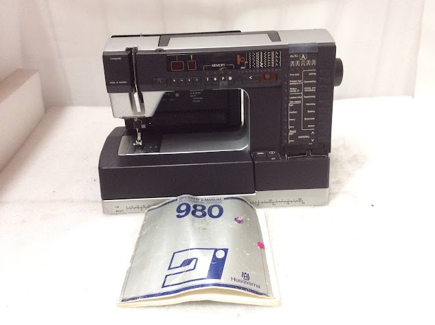 Husqvarna Prisma 980 Sewing Machine