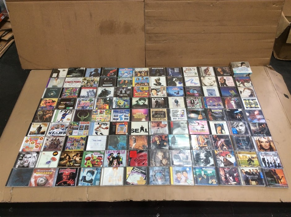Mixed Different types of movie DVDs (Lot of 108)