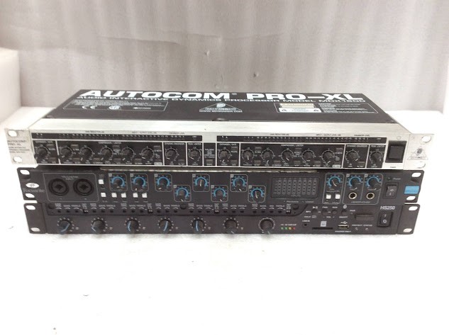 Behringer Autocom Pro-XL MDX1600&Saffire PRO 40 & Monitor HS250 Amplifier