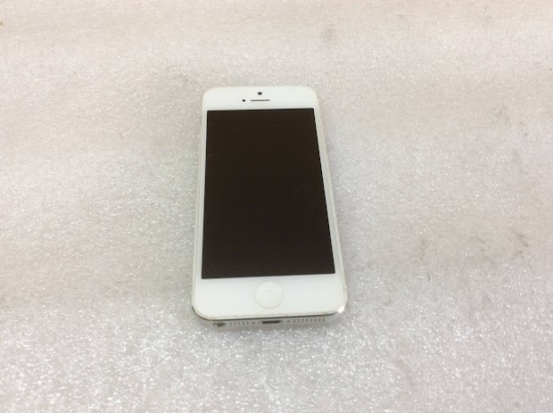 Apple iPhone 5 (A1429) Phone 32GB
