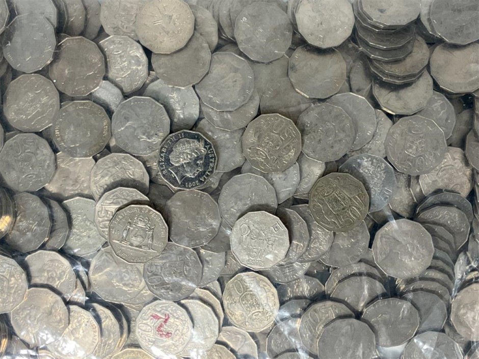 Approx. 375 x AU Decimal 50 cents, c.1970s - 2000s
