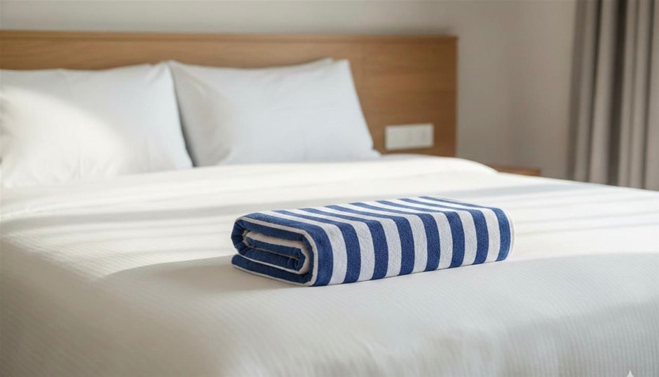 Oversized 100% Cotton, Yarn Dyed Beach Towel