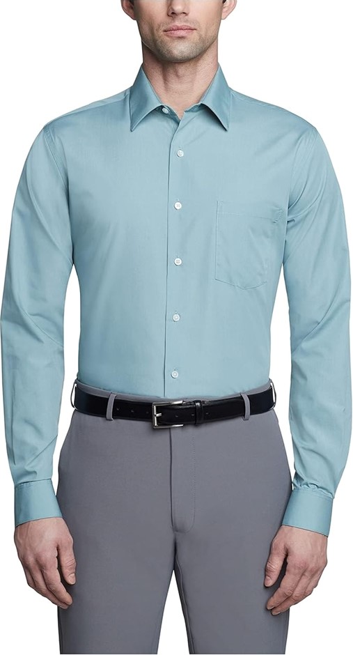 VAN HEUSEN Fitted Wrinkle Free Shirt. Size: 18.5 Neck, 34-35 Sleeve. Colour