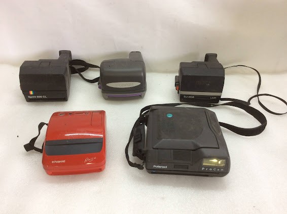 Polaroid Spirit 600 CL&Sun 600 LMS&One 600 linstant Film Camera (Lot of 5)