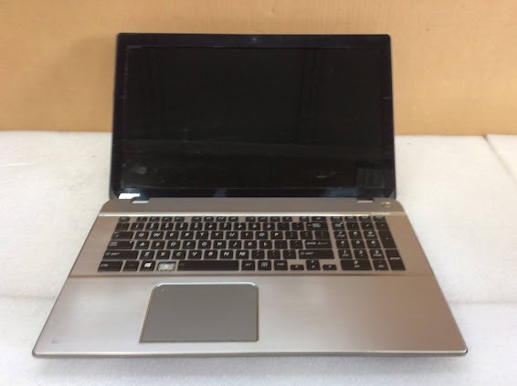 TOSHIBA SATELLITE P70-A Laptop I7-4700MQ 4GBRAM/160GB
