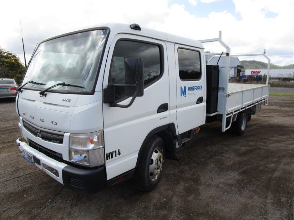 Mitsubishi Fuso Canter 815 Tray Body Truck