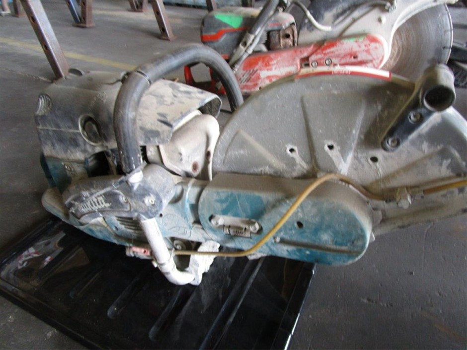 Makita 2 Stroke Demolition Saw