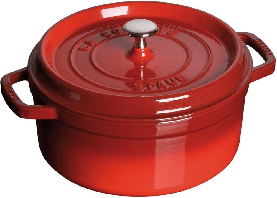 STAUB 2.25-Quart Round Cocotte, Cherry.