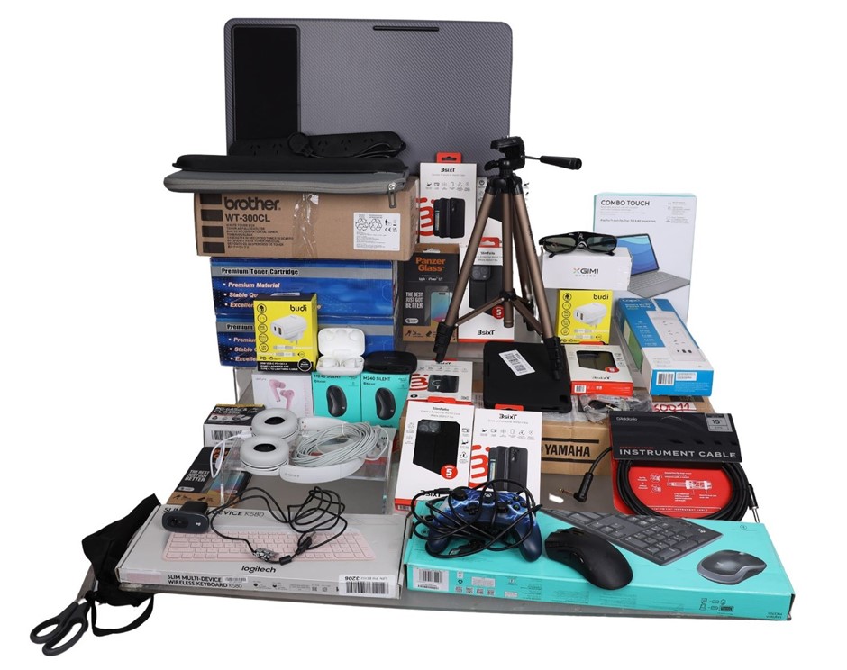 20 x Assorted Electronics and Accessories, INCL: YAMAHA, LOGITECH, RAZER, S