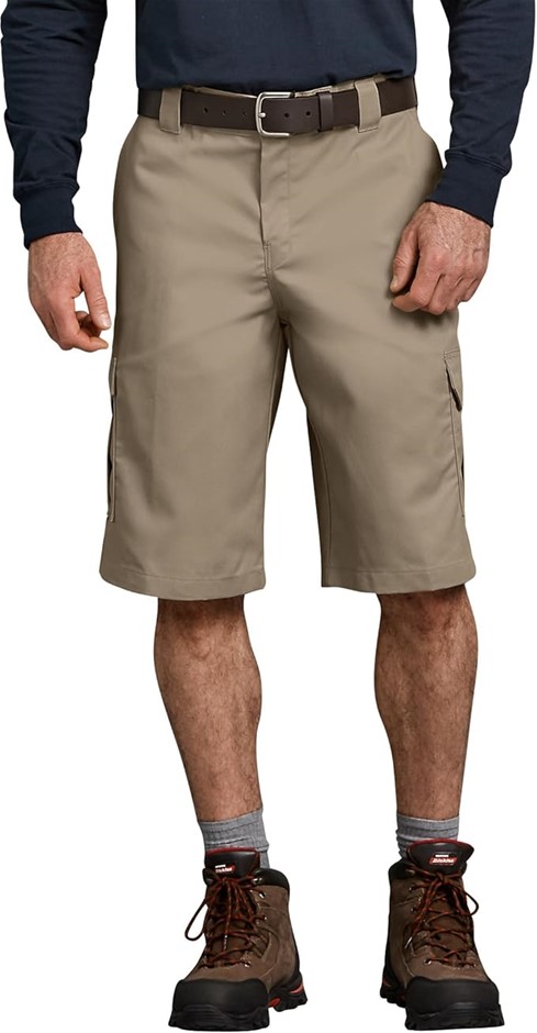 Dickies Men's Flex 13-Inch Relaxed Fit Cargo Short, Size 30.