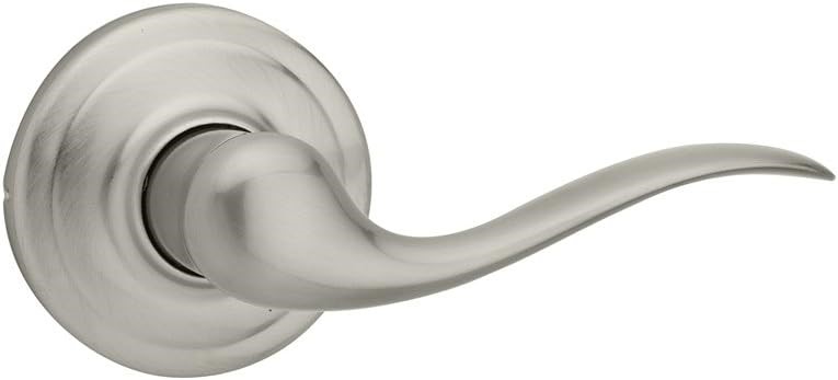 2 x KWIKSET Tustin Hall/Closet Levers in Satin Nickel.