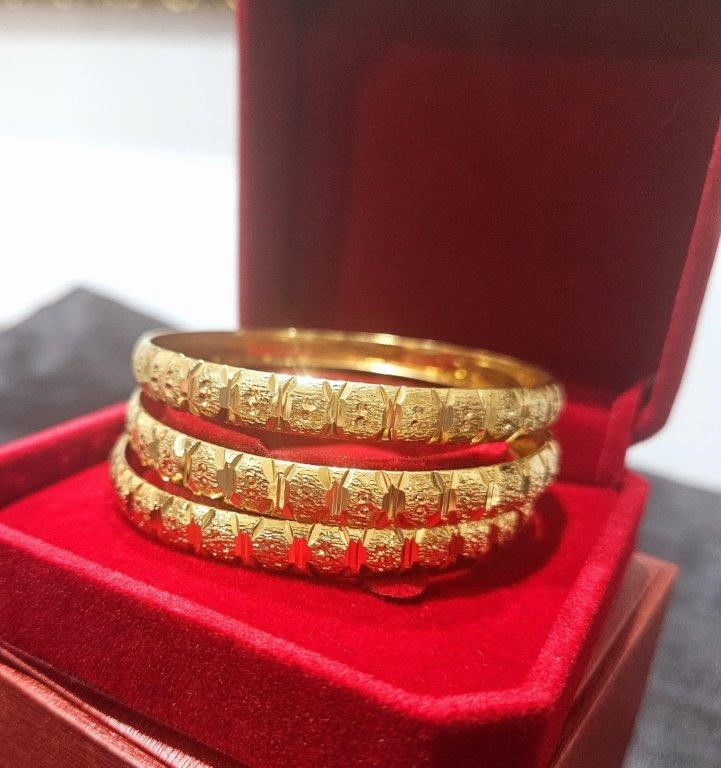 6pcs x 22KGoldFilled /ITALY Triple Yellow Gold Plated  Bangles with Stamps