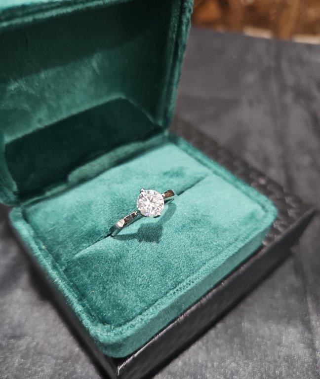 1.0ct GRA Moissanite white 18k Solid Yellow Gold Vermeil Ring -8US