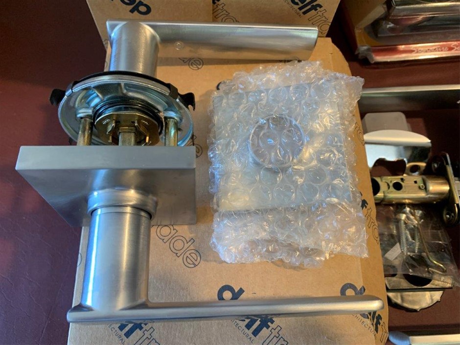 New in Packaging Privacy and Passage Sets - Quantity 11