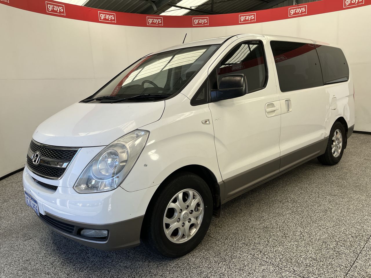 2012 Hyundai iMax TQ Turbo Diesel Automatic 8 Seats People Mover
