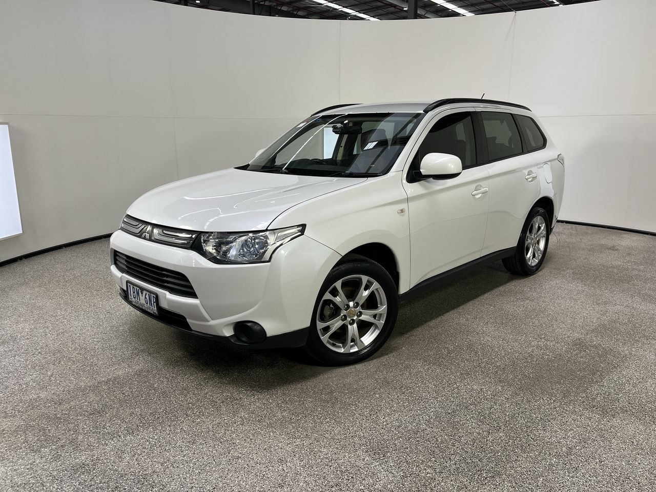 2013 Mitsubishi Outlander ES 2WD ZJ CVT Wagon