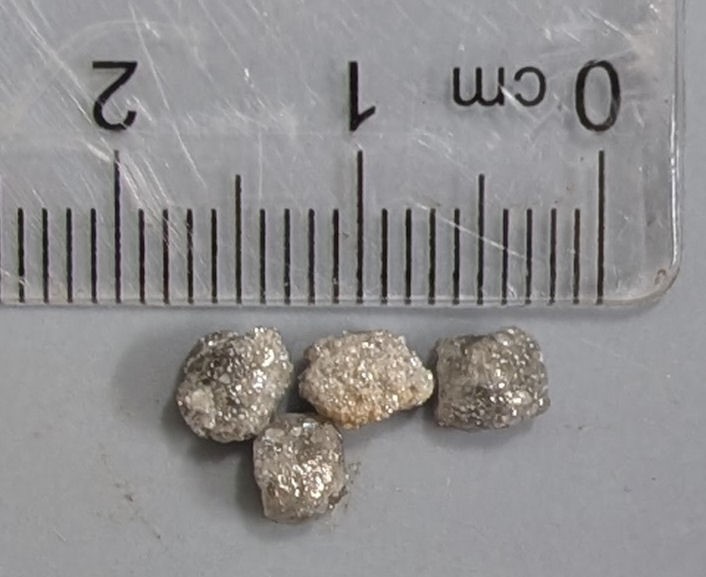 2.3 carats rough uncut DIAMOND Gemstones