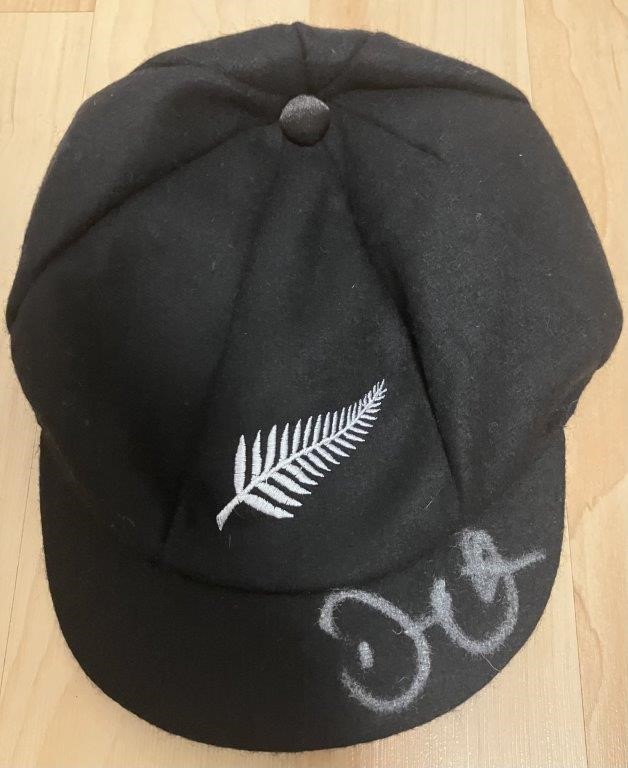 DANIEL VETTORI SIGNED NEW ZEALAND CRICKET CAP
