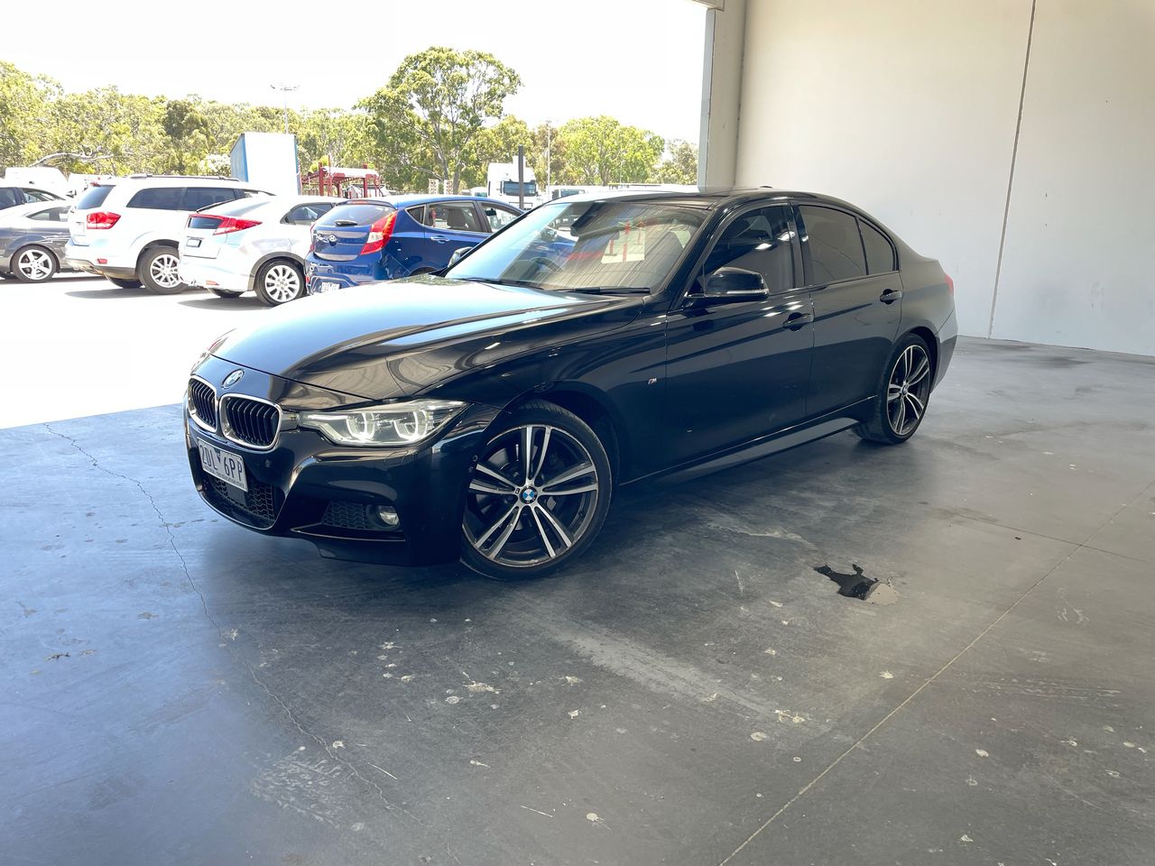 2017 BMW 3 Series 330i F30 LCI Automatic - 8 Speed Sedan