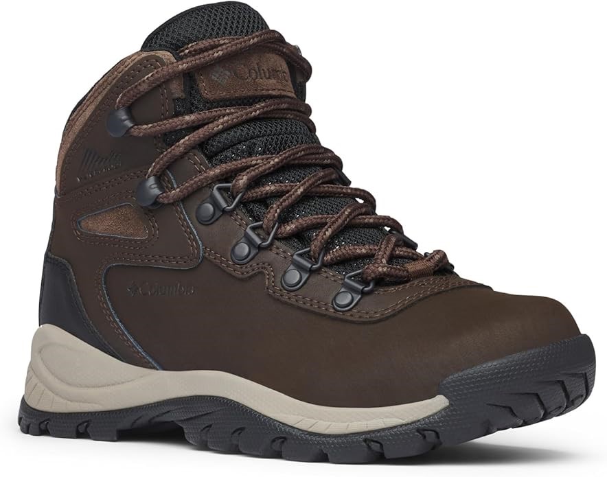 Columbia Newton Ridge Plus Women's Mid-Rise Trekking and Hiking Boots. Cord