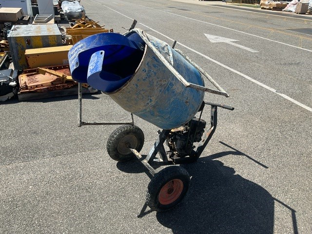 <p>Cement Mixer</p>