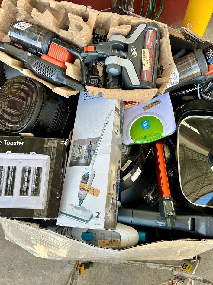 Approx. 83 x Assorted Household Appliances & Misc., comprising: