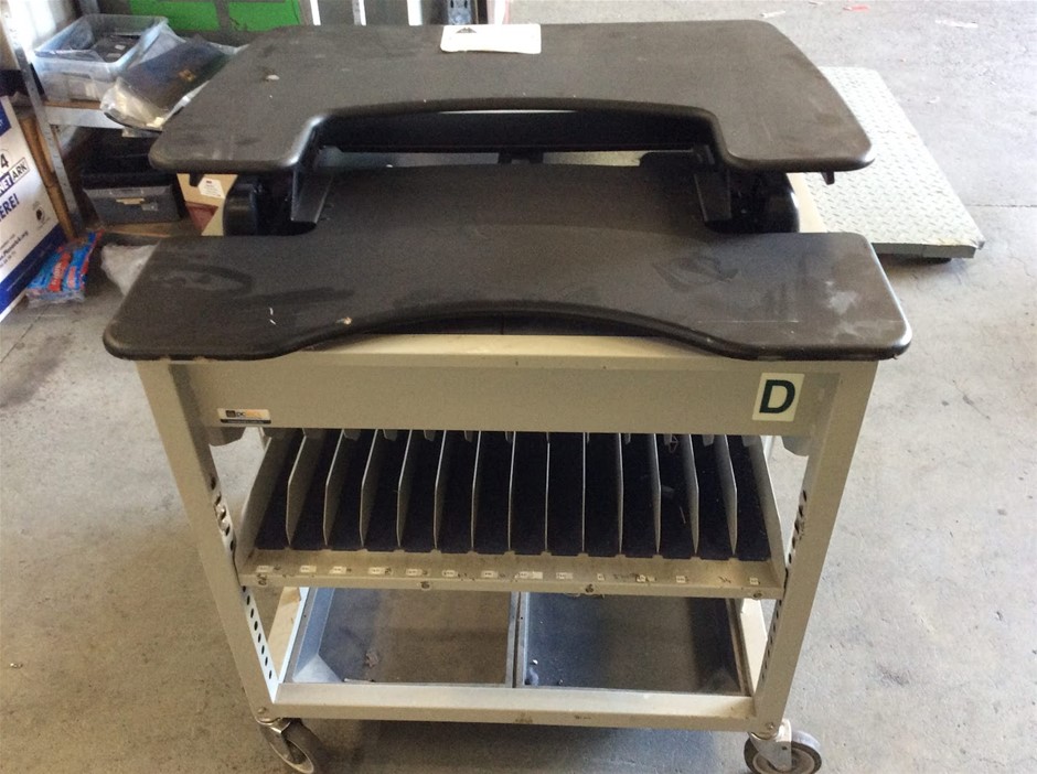 Mobile Laptop Charging Cart (L:86cm × W:72cm × H:90cm)