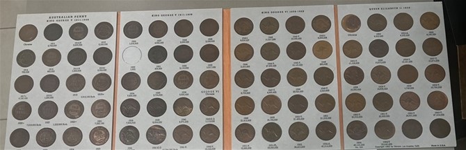 Deceased estate of Australia Complete Set of Pennies Set