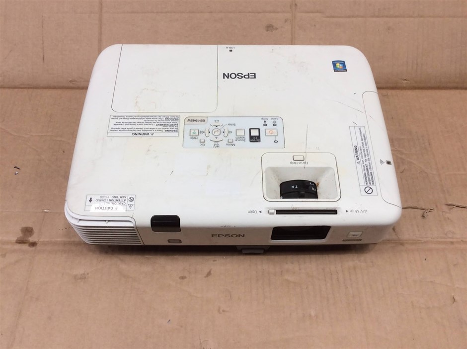 Epson H471B LCD Projector