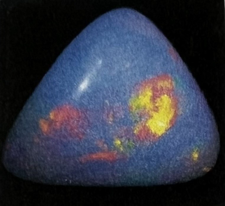 2.68 Carat Natural Opal Certified