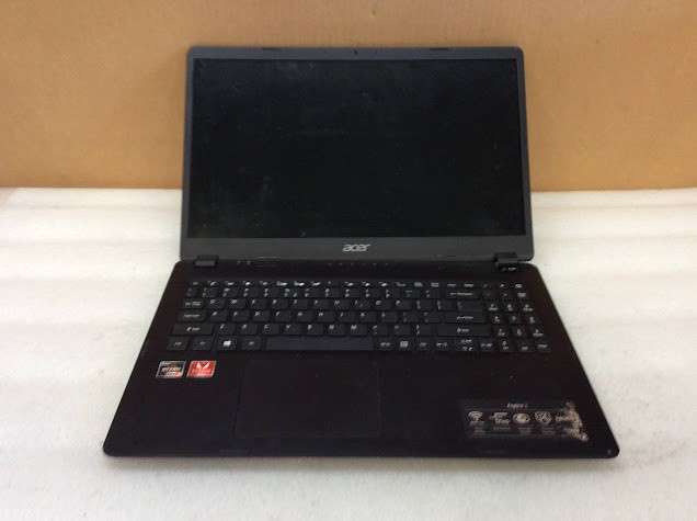 acer Aspire3 Laptop AMD Ryzen 3 3200U 4GBRAM/128GB Black